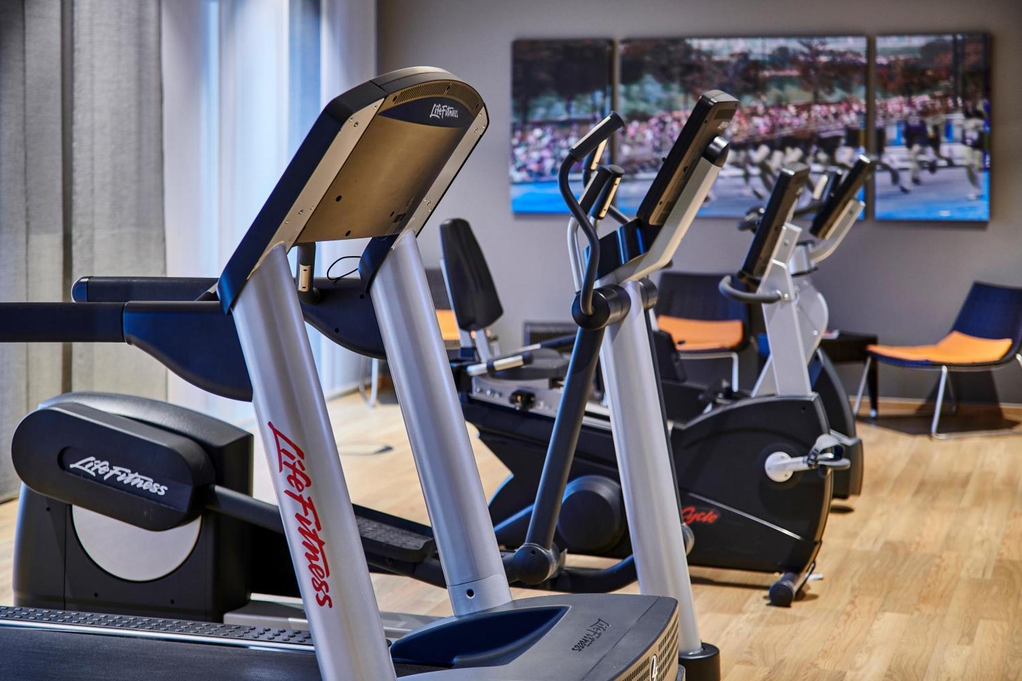 Hotel – Toulouser Allee, An Ihg