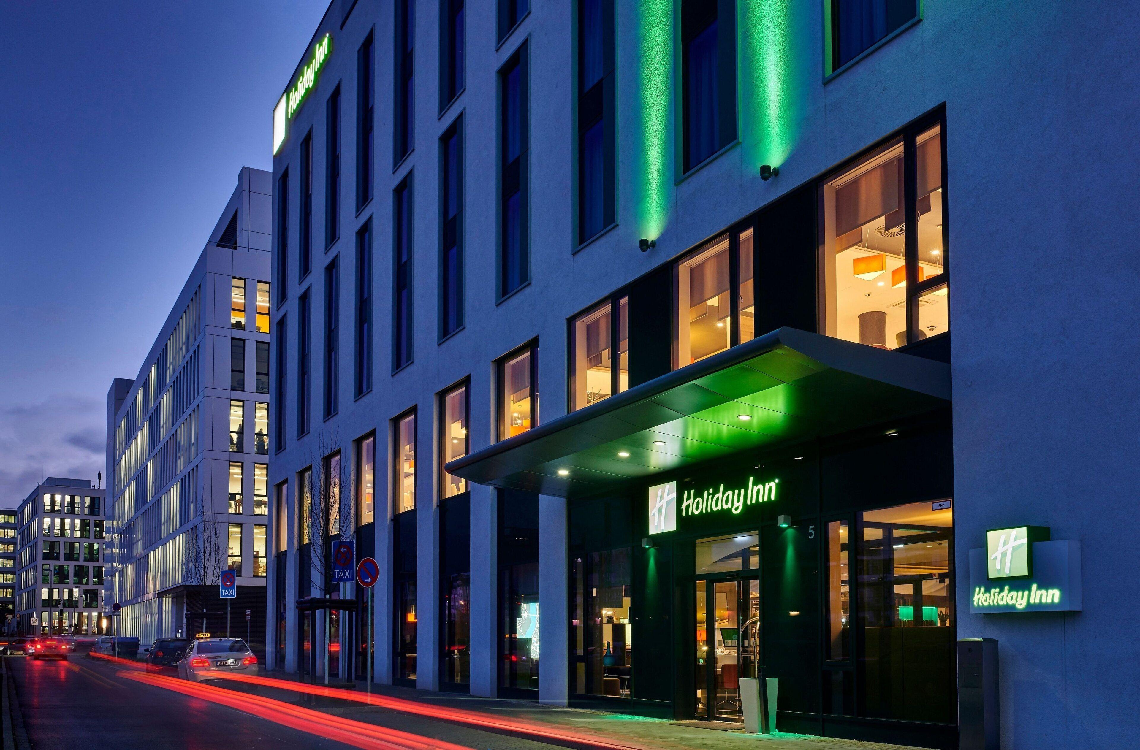– Toulouser Allee, An Ihg Düsseldorf