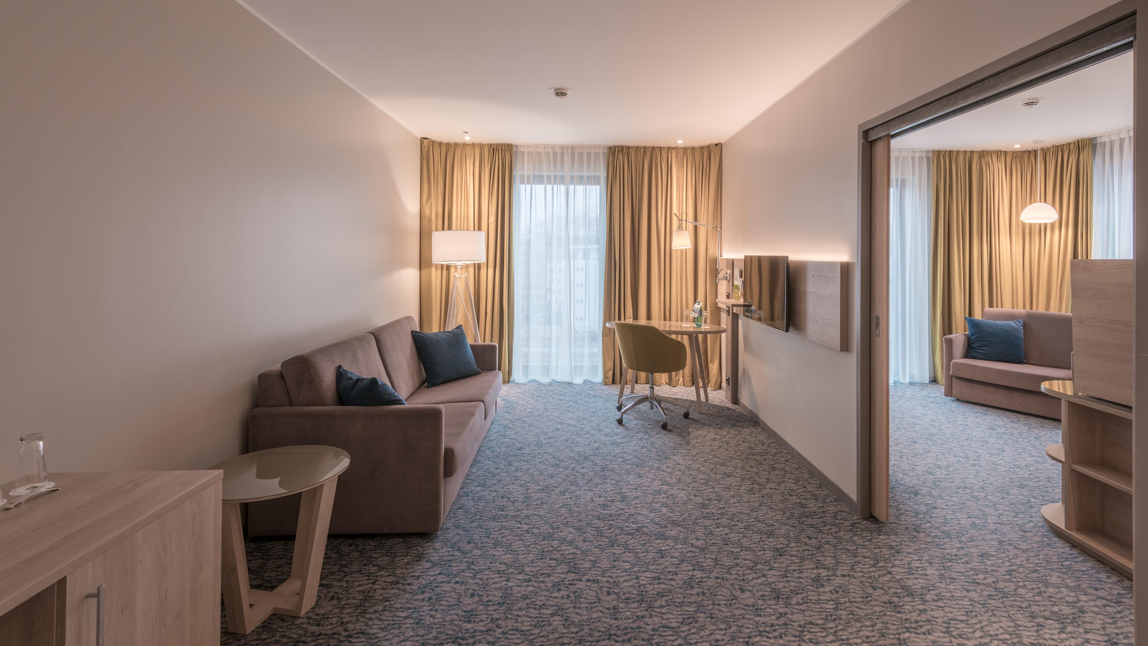 – Toulouser Allee, An Ihg 4*